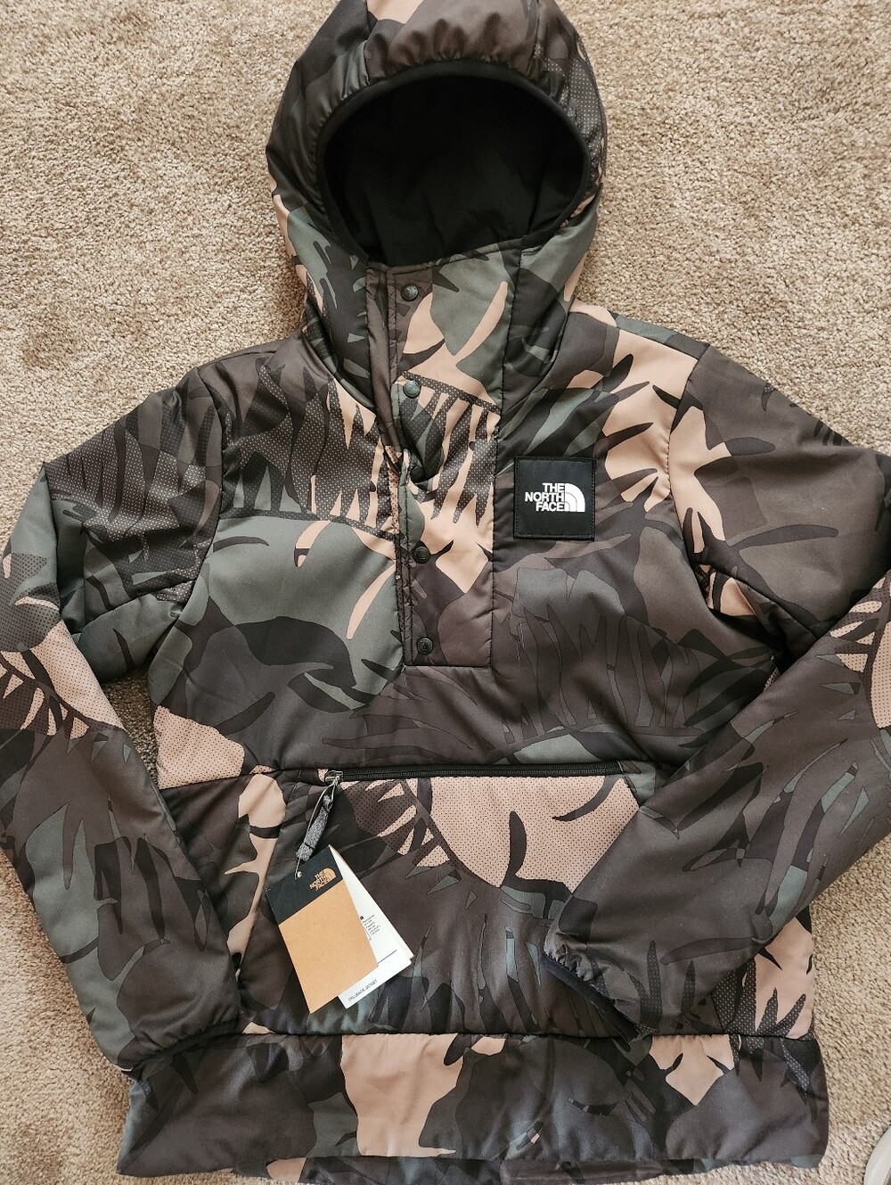The North Face Fallback Hoodie. Palm Leaf Print - Picture 2 of 11